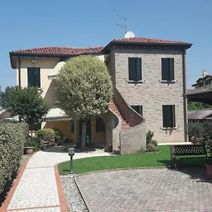 Giardino Di Ro , Cazzago (Pianiga) Italia